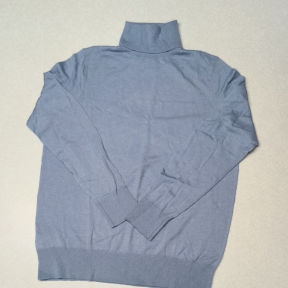 Ann Taylor Sweaters - NWT Ann Taylor Blue Wool Blend Turtleneck Sweater with Smooth Texture Size XLP
